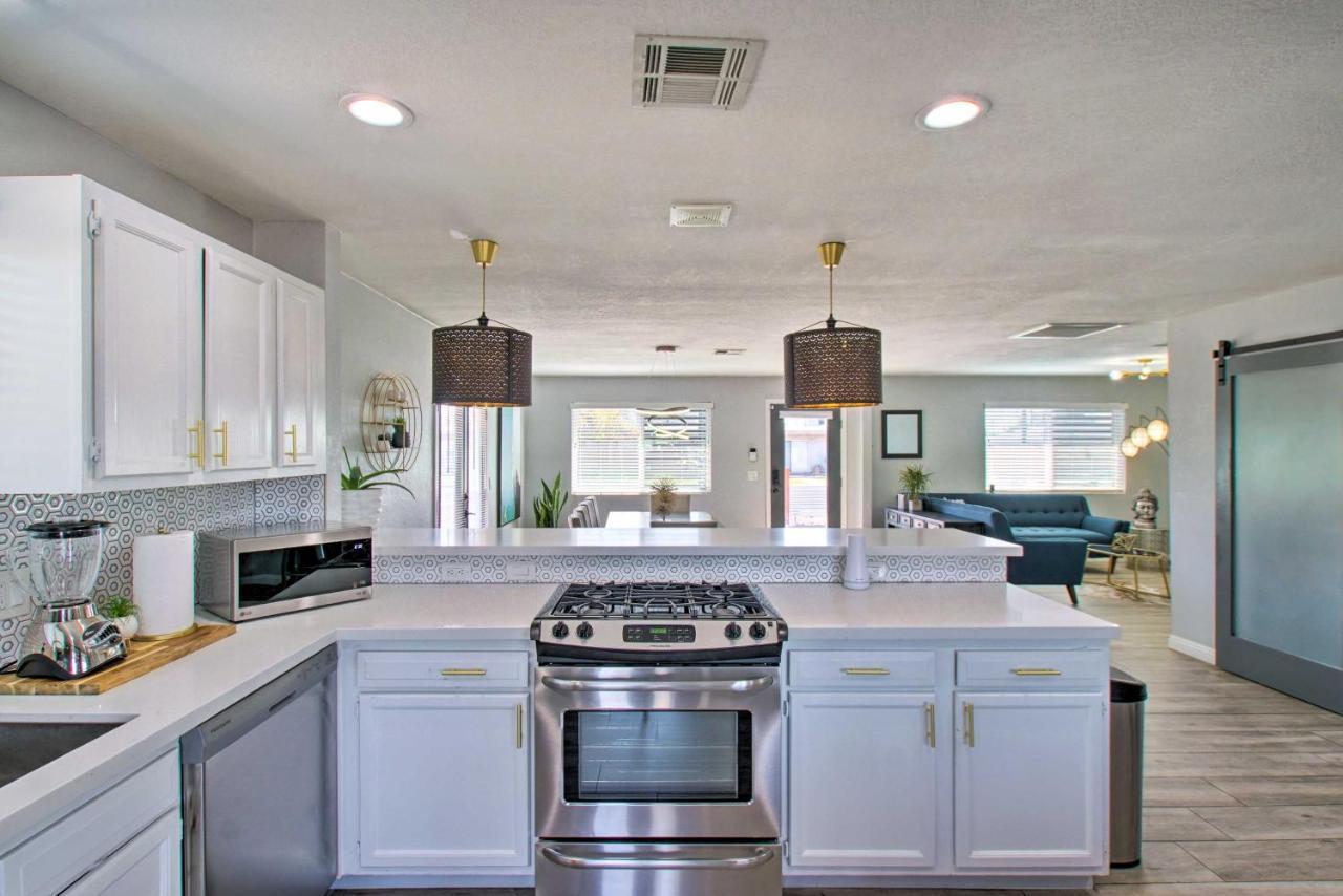 Charming Phoenix Home With Patio About 3 Miles To Dtwn! Exteriér fotografie