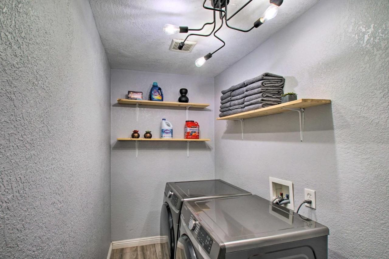 Charming Phoenix Home With Patio About 3 Miles To Dtwn! Exteriér fotografie